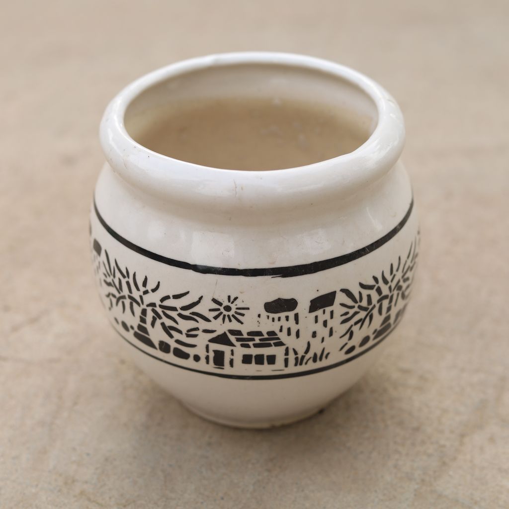 8 Inch Matki Designer Ceramic Pot (any colour & design)