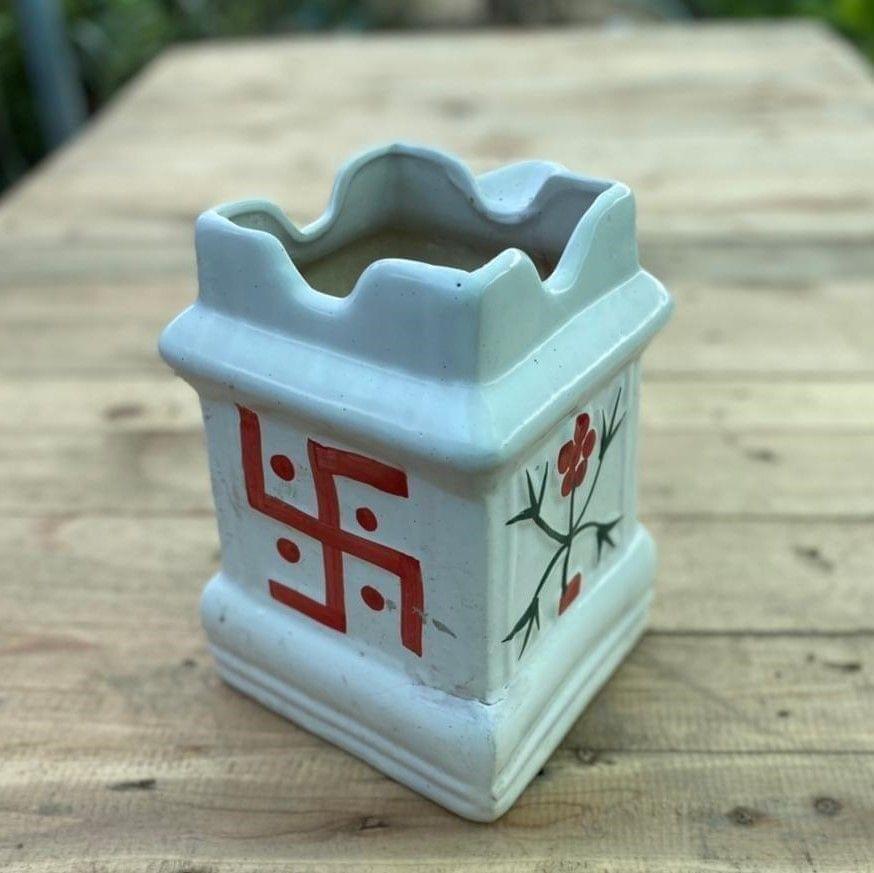 6 X 8 Inch White Tulsi Ceramic Pot