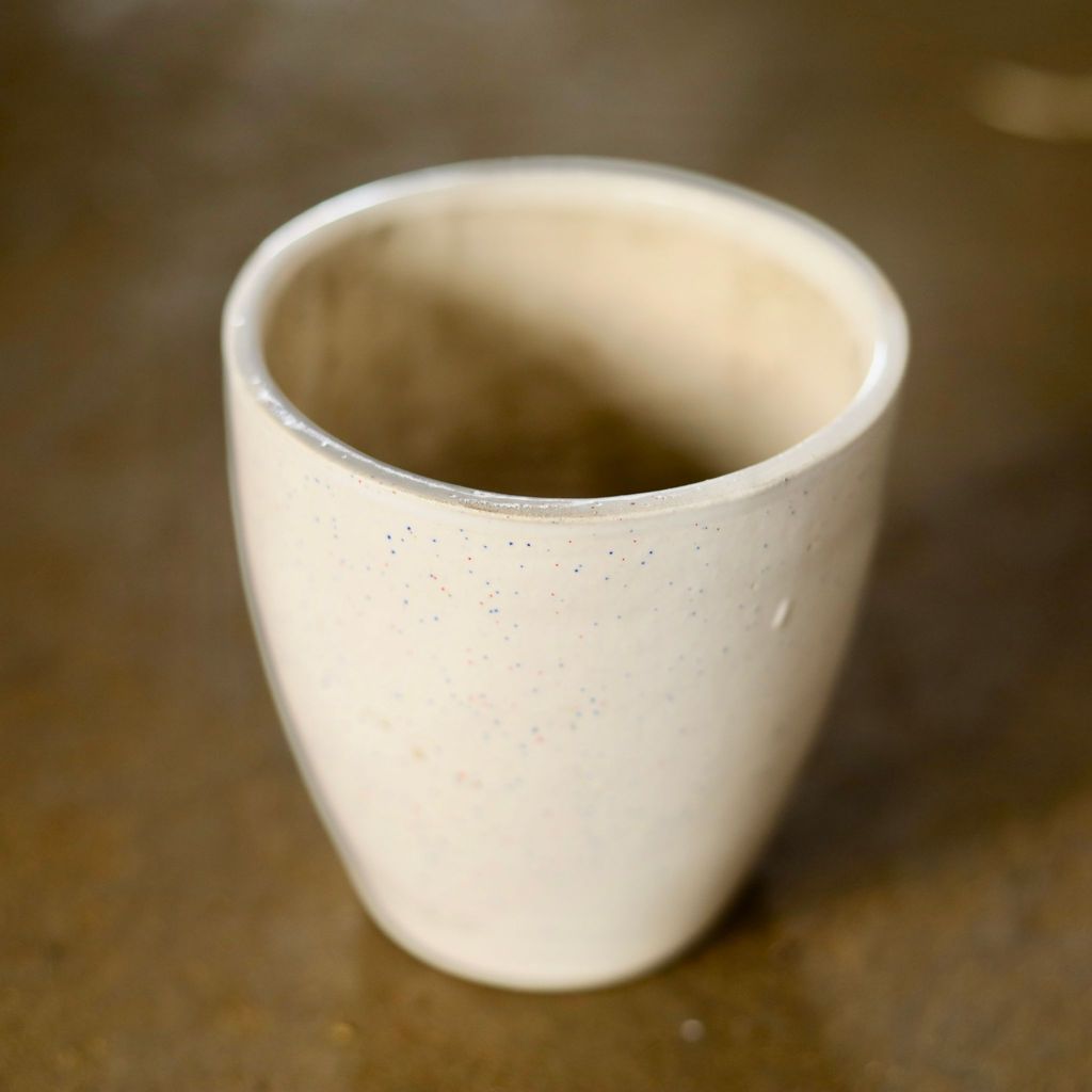 4 Inch White Classy Cup Ceramic Pot,Pots:Ceramic Planters:Royal Ceramic Pots