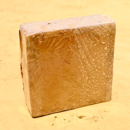 Buy Cocopeat Brick (~ 3-4 Kg) Online | Urvann.com