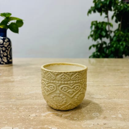 Buy 3.5 Inch Light Brown 3D Heart Handcrafted Textured Ceramic Pot ? Minimalist Glossy Succulent Pot, Indoor Flower Pot for Home and Office D?cor Online | Urvann.com