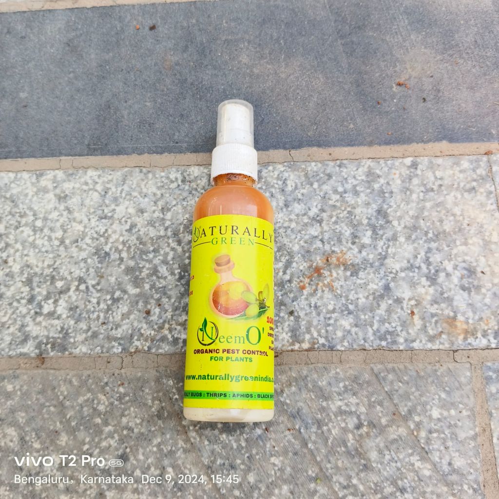 Naturally Green - Neem Oil Spray - 100 Ml